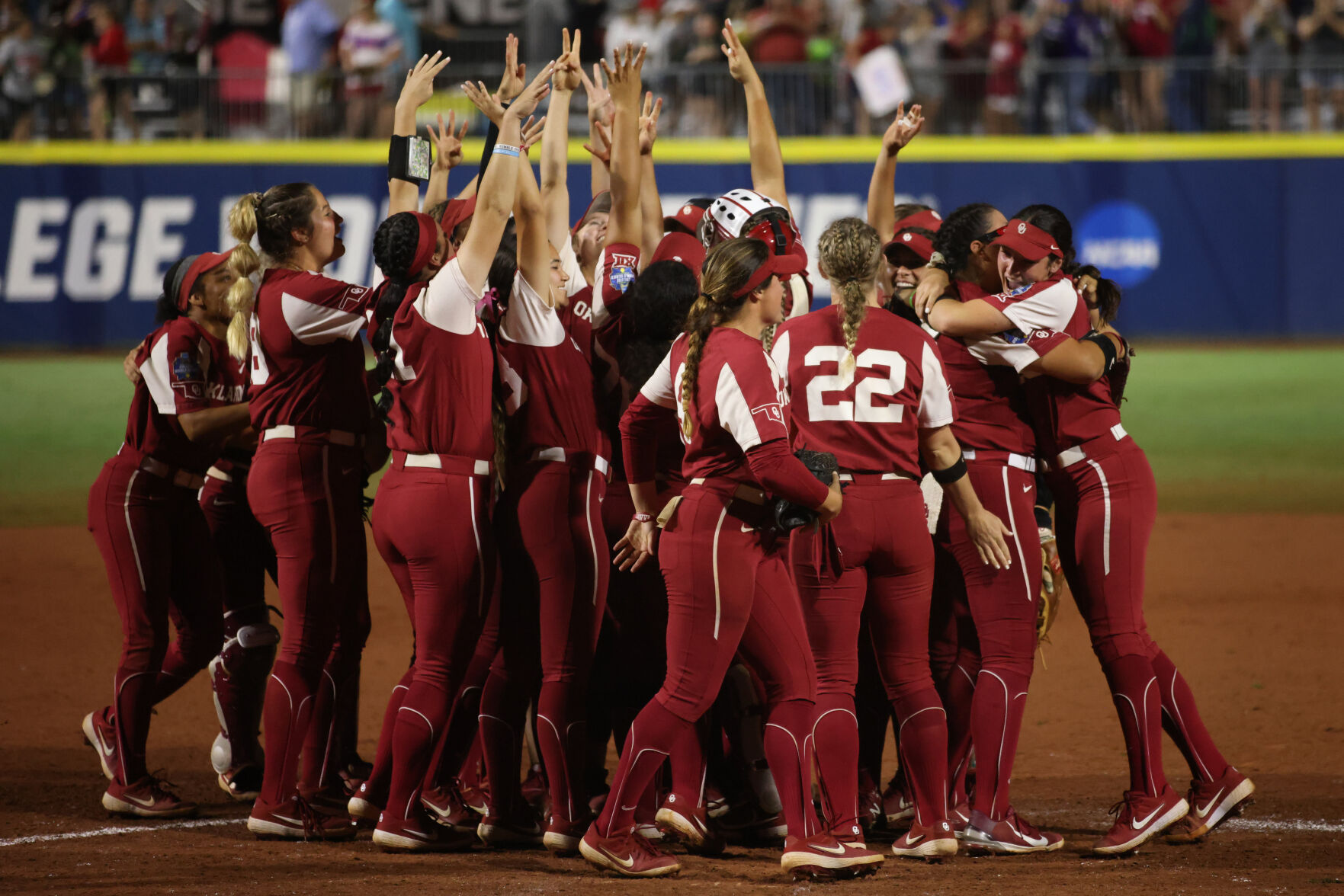 Sooners celebrate